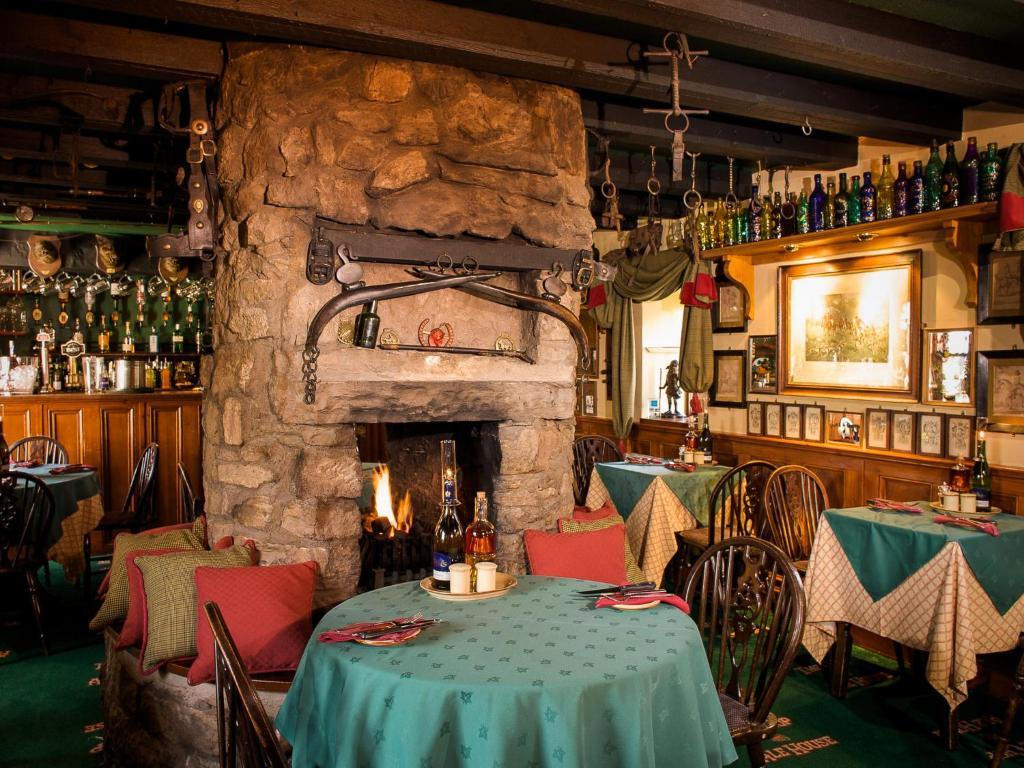 Champany Inn Линлитгоу Экстерьер фото
